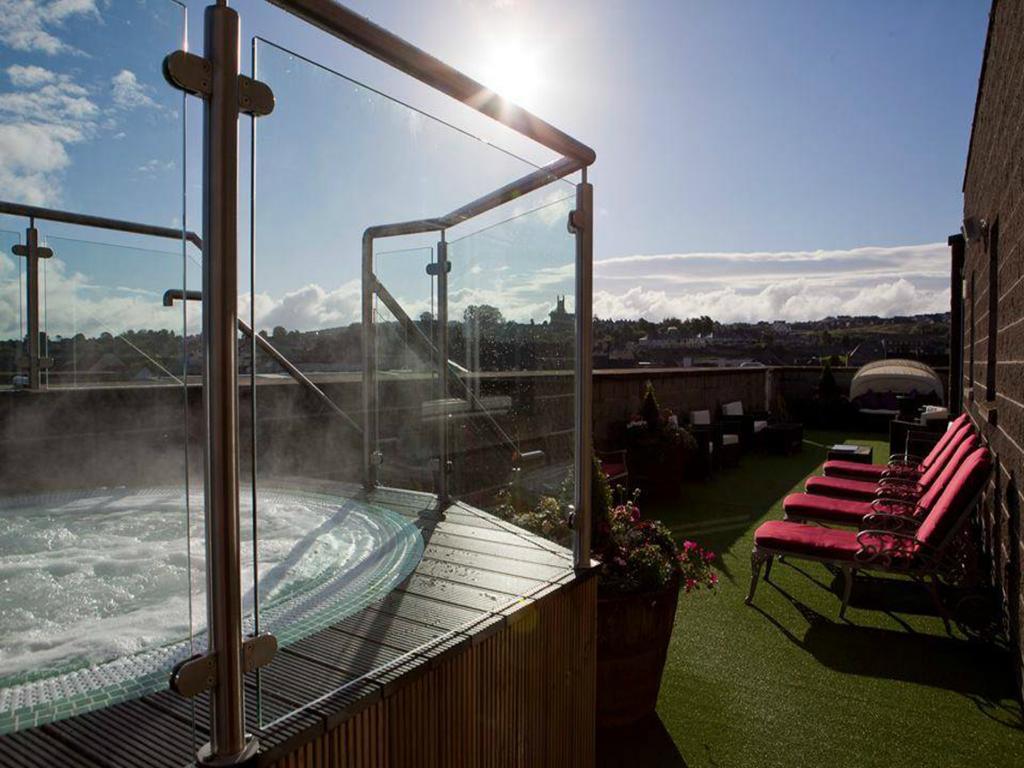 Canal Court ニューリー エクステリア 写真