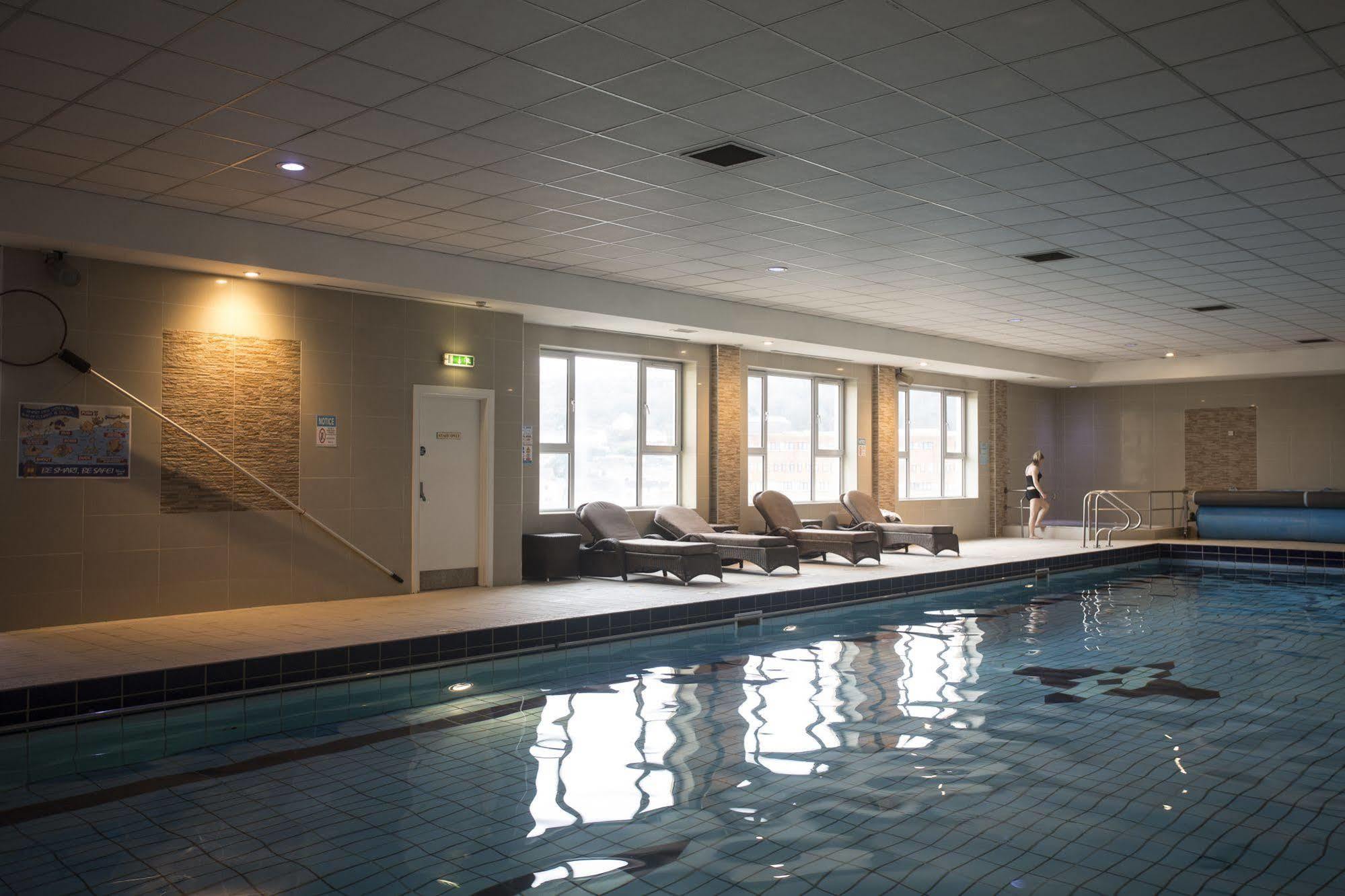 Canal Court ニューリー エクステリア 写真