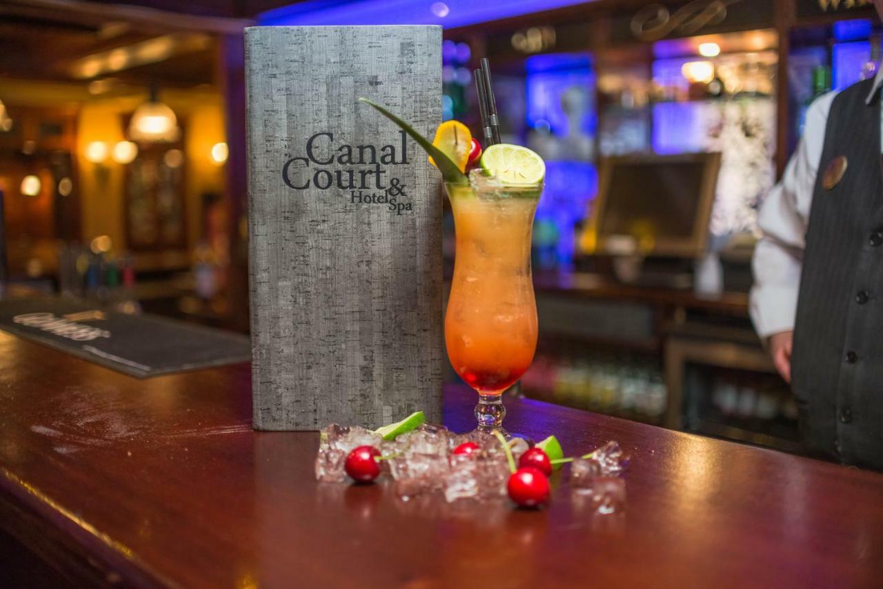 Canal Court ニューリー エクステリア 写真
